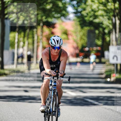 09.08.2026 - GEWOBA Citytriathlon Bremen Michael Burmester http://msf.ph/oto/9942413 09.08.2026 14:28:46 Radfahren 11, 50, 109, 124, 155, 350 meine-sportfotos.de