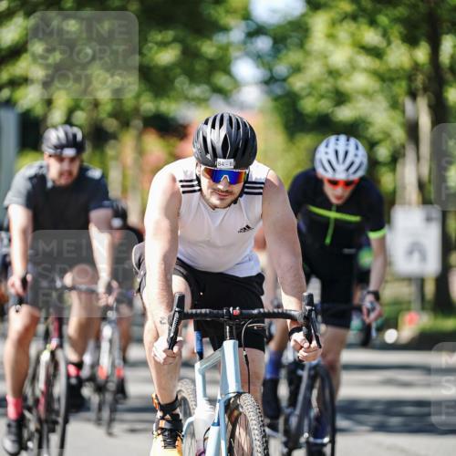 09.08.2026 - GEWOBA Citytriathlon Bremen Michael Burmester http://msf.ph/oto/9942422 09.08.2026 14:28:55 Radfahren 13, 33, 46, 50, 68, 71, 84, 97, 109, 114, 117, 124, 129, 150, 162, 350, 498 meine-sportfotos.de