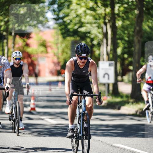 09.08.2026 - GEWOBA Citytriathlon Bremen Michael Burmester http://msf.ph/oto/9942428 09.08.2026 14:28:58 Radfahren 13, 33, 46, 68, 71, 84, 97, 109, 114, 117, 124, 129, 150, 162, 350, 498 meine-sportfotos.de