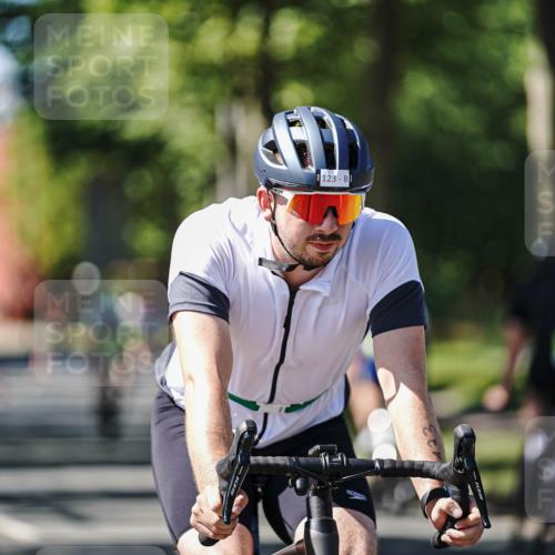 09.08.2026 - GEWOBA Citytriathlon Bremen Michael Burmester http://msf.ph/oto/9942457 09.08.2026 14:29:43 Radfahren 123, 143, 144, 164, 294, 418 meine-sportfotos.de