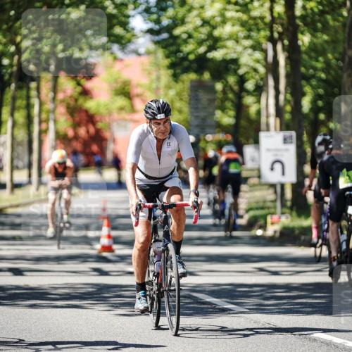 09.08.2026 - GEWOBA Citytriathlon Bremen Michael Burmester http://msf.ph/oto/9942466 09.08.2026 14:30:04 Radfahren 137, 279, 401, 407, 469, 512 meine-sportfotos.de