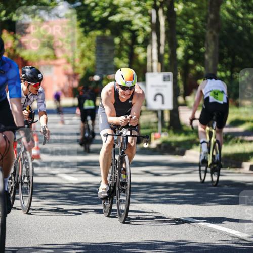 09.08.2026 - GEWOBA Citytriathlon Bremen Michael Burmester http://msf.ph/oto/9942469 09.08.2026 14:30:06 Radfahren 137, 279, 304, 401, 407, 469, 512 meine-sportfotos.de