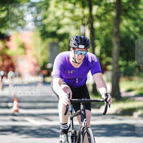 09.08.2026 - GEWOBA Citytriathlon Bremen Michael Burmester http://msf.ph/oto/9942473 09.08.2026 14:30:16 Radfahren 26, 137, 139, 169, 279, 304, 401, 407 meine-sportfotos.de