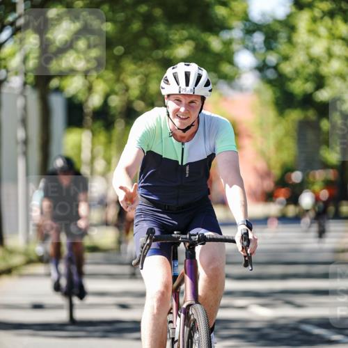 09.08.2026 - GEWOBA Citytriathlon Bremen Michael Burmester http://msf.ph/oto/9942486 09.08.2026 14:30:27 Radfahren 26, 27, 79, 118, 139, 159, 169, 270, 374, 433 meine-sportfotos.de