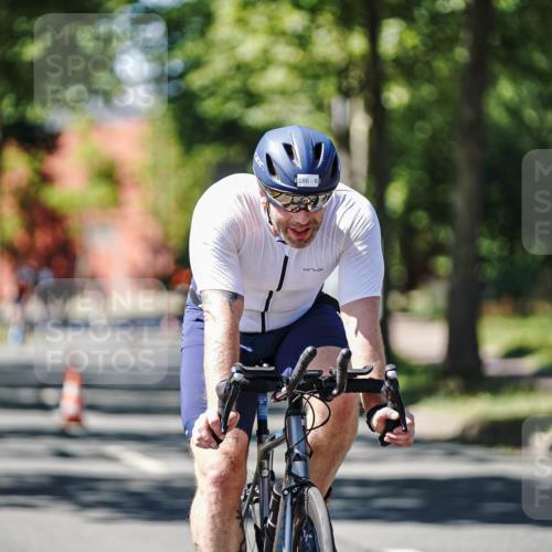 09.08.2026 - GEWOBA Citytriathlon Bremen Michael Burmester http://msf.ph/oto/9942506 09.08.2026 14:30:39 Radfahren 27, 36, 91, 105, 118, 128, 135, 159, 186, 200, 270, 374, 433 meine-sportfotos.de