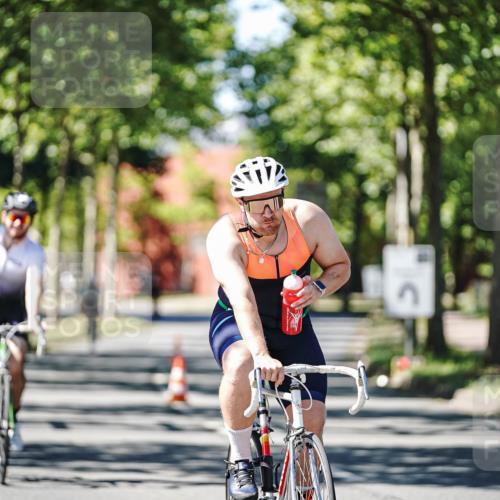 09.08.2026 - GEWOBA Citytriathlon Bremen Michael Burmester http://msf.ph/oto/9942532 09.08.2026 14:30:56 Radfahren 45, 54, 60, 73, 91, 92, 98, 105, 125, 135, 200, 353 meine-sportfotos.de