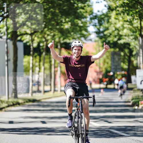 09.08.2026 - GEWOBA Citytriathlon Bremen Michael Burmester http://msf.ph/oto/9942543 09.08.2026 14:31:08 Radfahren 60, 98, 99, 125, 353 meine-sportfotos.de
