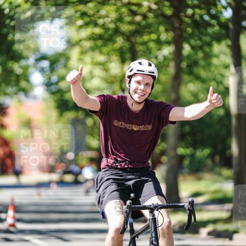 09.08.2026 - GEWOBA Citytriathlon Bremen Michael Burmester http://msf.ph/oto/9942545 09.08.2026 14:31:08 Radfahren 60, 98, 99, 125, 353 meine-sportfotos.de