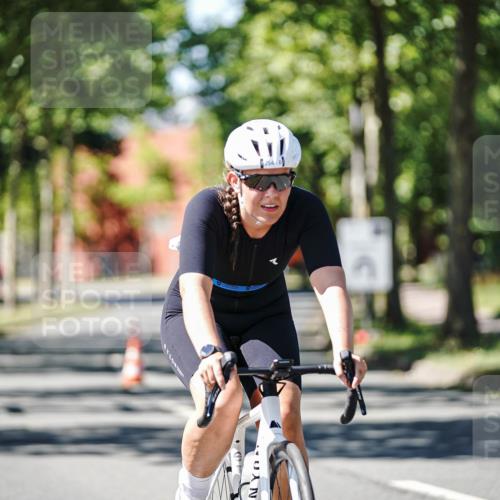 09.08.2026 - GEWOBA Citytriathlon Bremen Michael Burmester http://msf.ph/oto/9942582 09.08.2026 14:32:09 Radfahren 21, 111, 126, 134, 254 meine-sportfotos.de
