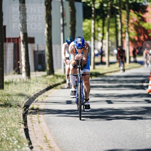 09.08.2026 - GEWOBA Citytriathlon Bremen Michael Burmester http://msf.ph/oto/9942588 09.08.2026 14:32:32 Radfahren 2, 22, 44, 83, 396 meine-sportfotos.de