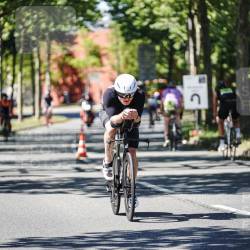 09.08.2026 - GEWOBA Citytriathlon Bremen Michael Burmester http://msf.ph/oto/9942593 09.08.2026 14:32:38 Radfahren 2, 22, 44, 76, 83, 396 meine-sportfotos.de