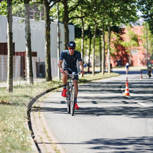 09.08.2026 - GEWOBA Citytriathlon Bremen Michael Burmester http://msf.ph/oto/9942601 09.08.2026 14:32:45 Radfahren 2, 44, 76, 396 meine-sportfotos.de