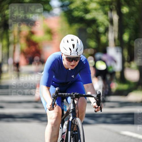 09.08.2026 - GEWOBA Citytriathlon Bremen Michael Burmester http://msf.ph/oto/9942608 09.08.2026 14:32:55 Radfahren 9, 38, 148, 257, 302, 349 meine-sportfotos.de