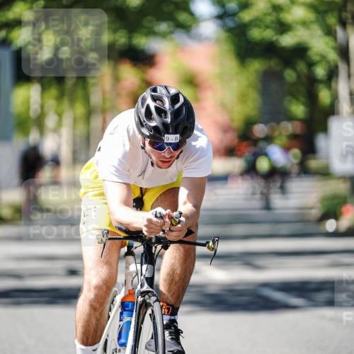 09.08.2026 - GEWOBA Citytriathlon Bremen Michael Burmester http://msf.ph/oto/9942617 09.08.2026 14:33:00 Radfahren 9, 19, 38, 148, 257, 302, 349 meine-sportfotos.de