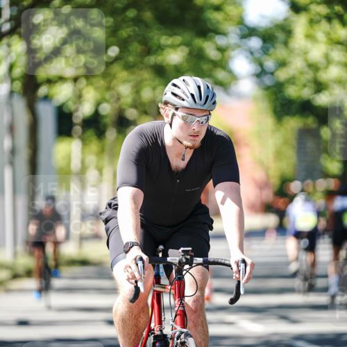 09.08.2026 - GEWOBA Citytriathlon Bremen Michael Burmester http://msf.ph/oto/9942623 09.08.2026 14:33:05 Radfahren 9, 19, 38, 148, 257, 302, 349, 354 meine-sportfotos.de