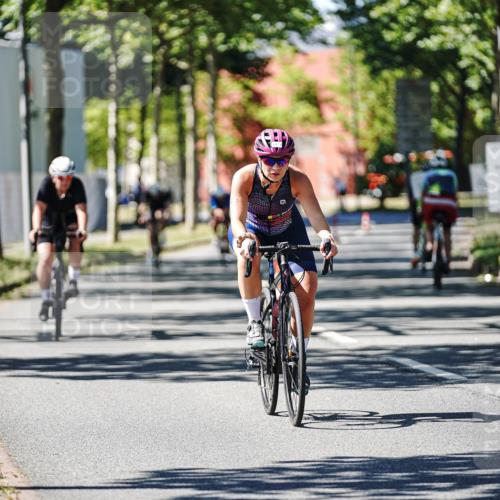 09.08.2026 - GEWOBA Citytriathlon Bremen Michael Burmester http://msf.ph/oto/9942658 09.08.2026 14:33:32 Radfahren 17, 38, 74, 86, 158, 179, 218, 232, 263, 308, 395, 470 meine-sportfotos.de