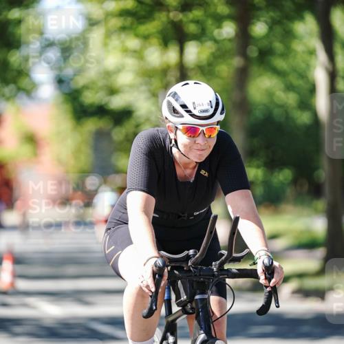 09.08.2026 - GEWOBA Citytriathlon Bremen Michael Burmester http://msf.ph/oto/9942663 09.08.2026 14:33:34 Radfahren 17, 38, 74, 86, 158, 179, 218, 232, 263, 308, 395, 470 meine-sportfotos.de