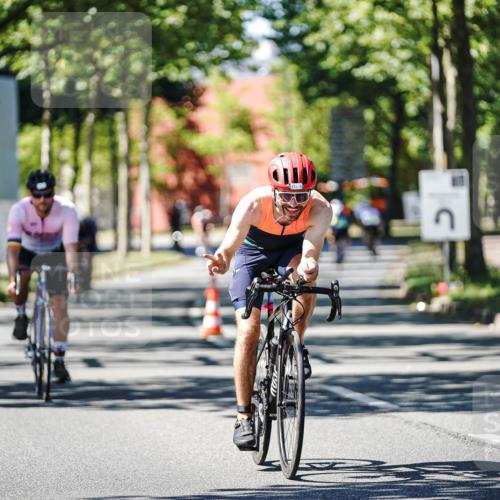 09.08.2026 - GEWOBA Citytriathlon Bremen Michael Burmester http://msf.ph/oto/9942679 09.08.2026 14:33:41 Radfahren 38, 74, 82, 146, 218, 232, 263, 308, 371, 470 meine-sportfotos.de