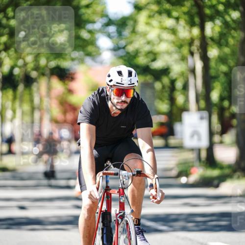 09.08.2026 - GEWOBA Citytriathlon Bremen Michael Burmester http://msf.ph/oto/9942689 09.08.2026 14:33:47 Radfahren 5, 38, 66, 74, 82, 146, 218, 345, 371, 470 meine-sportfotos.de
