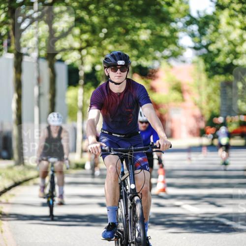 09.08.2026 - GEWOBA Citytriathlon Bremen Michael Burmester http://msf.ph/oto/9942698 09.08.2026 14:33:55 Radfahren 5, 43, 66, 82, 115, 146, 278, 285, 345, 371 meine-sportfotos.de