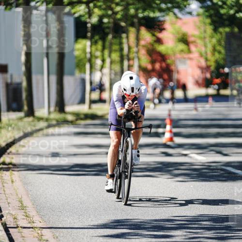 09.08.2026 - GEWOBA Citytriathlon Bremen Michael Burmester http://msf.ph/oto/9942709 09.08.2026 14:34:08 Radfahren 43, 90, 115, 278, 285, 429 meine-sportfotos.de