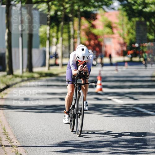 09.08.2026 - GEWOBA Citytriathlon Bremen Michael Burmester http://msf.ph/oto/9942710 09.08.2026 14:34:08 Radfahren 43, 90, 115, 278, 285, 429 meine-sportfotos.de