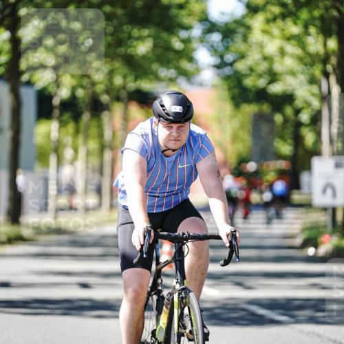 09.08.2026 - GEWOBA Citytriathlon Bremen Michael Burmester http://msf.ph/oto/9942727 09.08.2026 14:34:24 Radfahren 12, 69, 95, 211, 429, 455 meine-sportfotos.de