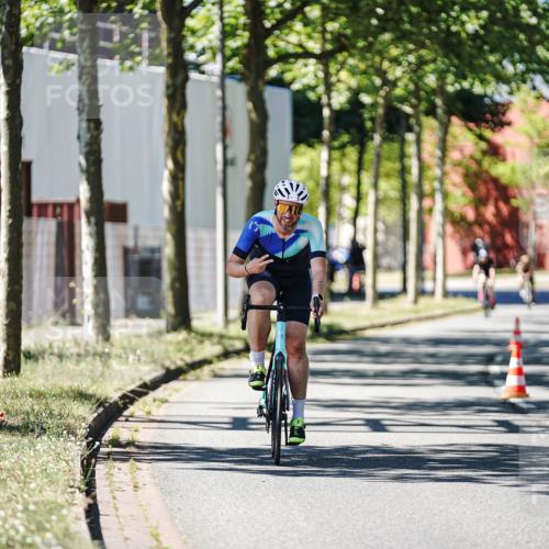 09.08.2026 - GEWOBA Citytriathlon Bremen Michael Burmester http://msf.ph/oto/9942729 09.08.2026 14:34:36 Radfahren 182, 217 meine-sportfotos.de