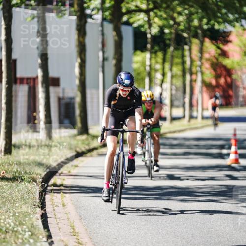09.08.2026 - GEWOBA Citytriathlon Bremen Michael Burmester http://msf.ph/oto/9942733 09.08.2026 14:34:44 Radfahren 182, 217, 378, 457 meine-sportfotos.de