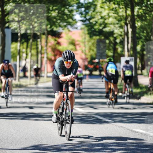 09.08.2026 - GEWOBA Citytriathlon Bremen Michael Burmester http://msf.ph/oto/9942767 09.08.2026 14:35:12 Radfahren 20, 37, 80, 192, 220, 236, 260, 284, 351, 362, 404 meine-sportfotos.de