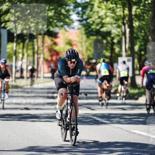 09.08.2026 - GEWOBA Citytriathlon Bremen Michael Burmester http://msf.ph/oto/9942768 09.08.2026 14:35:12 Radfahren 20, 37, 80, 192, 220, 236, 260, 284, 351, 362, 404 meine-sportfotos.de