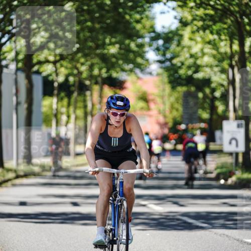 09.08.2026 - GEWOBA Citytriathlon Bremen Michael Burmester http://msf.ph/oto/9942770 09.08.2026 14:35:14 Radfahren 20, 28, 37, 64, 80, 192, 236, 260, 284, 362, 404 meine-sportfotos.de