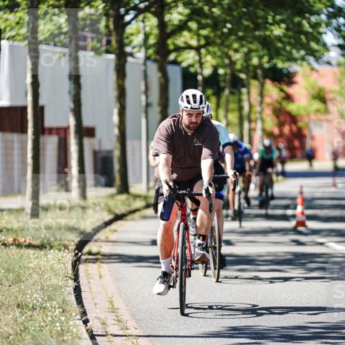 09.08.2026 - GEWOBA Citytriathlon Bremen Michael Burmester http://msf.ph/oto/9942782 09.08.2026 14:35:25 Radfahren 28, 57, 64, 80, 121, 130, 260, 286, 339, 364, 370, 403, 466 meine-sportfotos.de