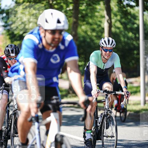 09.08.2026 - GEWOBA Citytriathlon Bremen Michael Burmester http://msf.ph/oto/9942790 09.08.2026 14:35:28 Radfahren 14, 28, 57, 64, 80, 121, 130, 286, 325, 339, 364, 370, 403, 466 meine-sportfotos.de