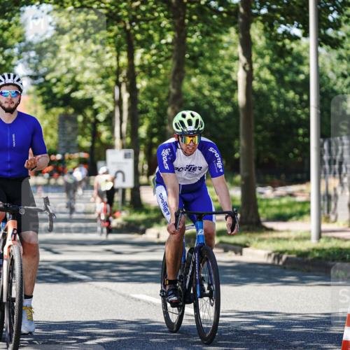 09.08.2026 - GEWOBA Citytriathlon Bremen Michael Burmester http://msf.ph/oto/9942793 09.08.2026 14:35:30 Radfahren 14, 28, 57, 64, 121, 130, 286, 325, 339, 364, 370, 403, 466 meine-sportfotos.de