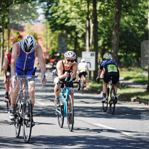 09.08.2026 - GEWOBA Citytriathlon Bremen Michael Burmester http://msf.ph/oto/9942804 09.08.2026 14:35:39 Radfahren 14, 47, 147, 205, 271, 286, 325, 334, 363, 364, 370, 403, 453, 462, 466, 527 meine-sportfotos.de