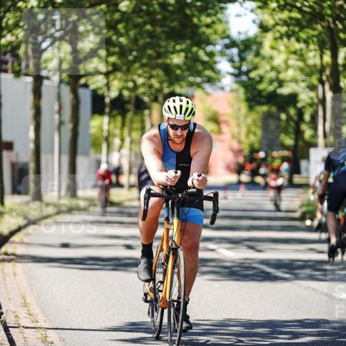 09.08.2026 - GEWOBA Citytriathlon Bremen Michael Burmester http://msf.ph/oto/9942826 09.08.2026 14:35:55 Radfahren 6, 39, 152, 271, 334, 343, 373, 453 meine-sportfotos.de