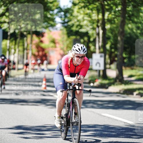 09.08.2026 - GEWOBA Citytriathlon Bremen Michael Burmester http://msf.ph/oto/9942830 09.08.2026 14:35:59 Radfahren 6, 39, 152, 163, 269, 329, 343, 373 meine-sportfotos.de