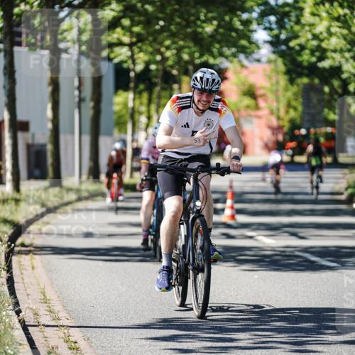 09.08.2026 - GEWOBA Citytriathlon Bremen Michael Burmester http://msf.ph/oto/9942853 09.08.2026 14:36:12 Radfahren 6, 53, 152, 163, 235, 240, 269, 274, 309, 329, 356 meine-sportfotos.de
