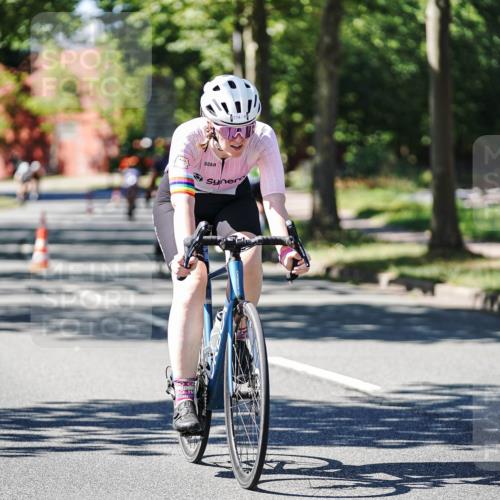 09.08.2026 - GEWOBA Citytriathlon Bremen Michael Burmester http://msf.ph/oto/9942857 09.08.2026 14:36:14 Radfahren 53, 163, 207, 235, 240, 269, 274, 309, 329, 356 meine-sportfotos.de