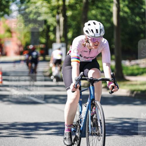 09.08.2026 - GEWOBA Citytriathlon Bremen Michael Burmester http://msf.ph/oto/9942859 09.08.2026 14:36:14 Radfahren 53, 163, 207, 235, 240, 269, 274, 309, 329, 356 meine-sportfotos.de