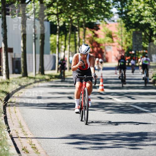 09.08.2026 - GEWOBA Citytriathlon Bremen Michael Burmester http://msf.ph/oto/9942860 09.08.2026 14:36:15 Radfahren 53, 163, 207, 235, 240, 269, 274, 309, 321, 329, 356 meine-sportfotos.de
