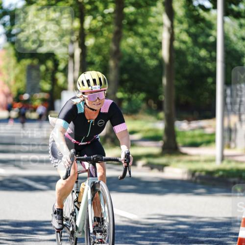 09.08.2026 - GEWOBA Citytriathlon Bremen Michael Burmester http://msf.ph/oto/9942866 09.08.2026 14:36:20 Radfahren 53, 207, 235, 240, 274, 291, 307, 309, 321, 356 meine-sportfotos.de