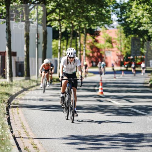 09.08.2026 - GEWOBA Citytriathlon Bremen Michael Burmester http://msf.ph/oto/9942869 09.08.2026 14:36:22 Radfahren 53, 133, 207, 240, 274, 291, 307, 309, 321, 356 meine-sportfotos.de