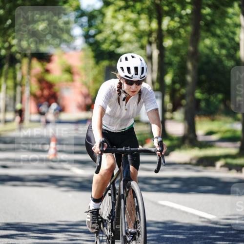 09.08.2026 - GEWOBA Citytriathlon Bremen Michael Burmester http://msf.ph/oto/9942870 09.08.2026 14:36:23 Radfahren 133, 207, 274, 291, 307, 309, 321, 356 meine-sportfotos.de