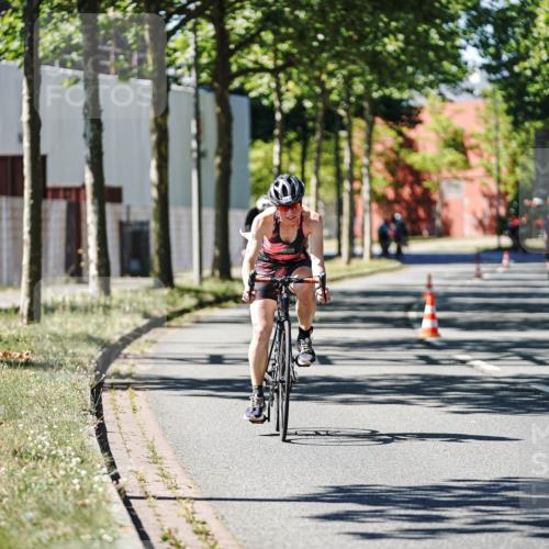 09.08.2026 - GEWOBA Citytriathlon Bremen Michael Burmester http://msf.ph/oto/9942891 09.08.2026 14:36:40 Radfahren 89, 110, 122, 133, 256, 307, 336, 337 meine-sportfotos.de