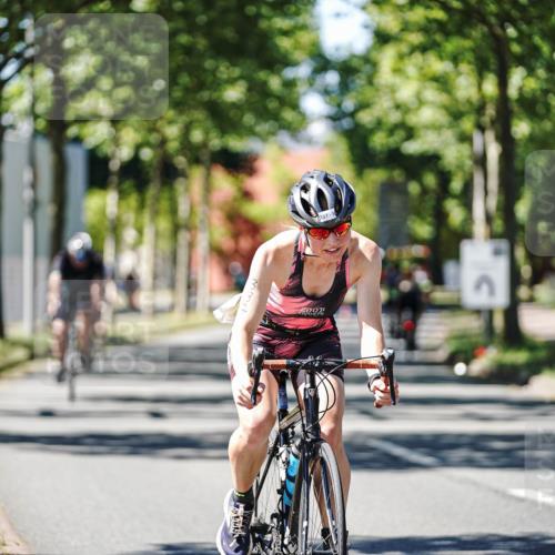 09.08.2026 - GEWOBA Citytriathlon Bremen Michael Burmester http://msf.ph/oto/9942892 09.08.2026 14:36:41 Radfahren 89, 110, 122, 133, 256, 336, 337 meine-sportfotos.de