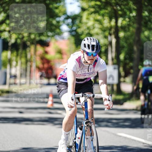 09.08.2026 - GEWOBA Citytriathlon Bremen Michael Burmester http://msf.ph/oto/9942917 09.08.2026 14:37:04 Radfahren 65, 229, 312, 377, 448, 523 meine-sportfotos.de