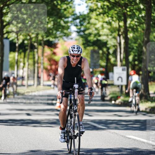 09.08.2026 - GEWOBA Citytriathlon Bremen Michael Burmester http://msf.ph/oto/9942919 09.08.2026 14:37:11 Radfahren 10, 58, 172, 229, 312, 316, 448 meine-sportfotos.de