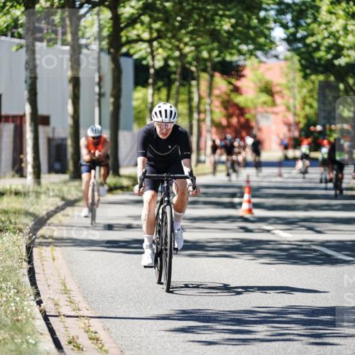 09.08.2026 - GEWOBA Citytriathlon Bremen Michael Burmester http://msf.ph/oto/9942920 09.08.2026 14:37:15 Radfahren 10, 58, 87, 172, 300, 316, 369, 385, 448 meine-sportfotos.de